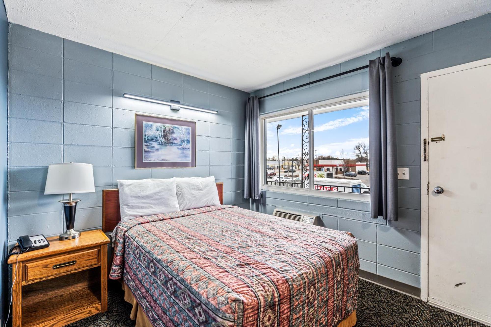Broadway Inn Council Bluffs Buitenkant foto