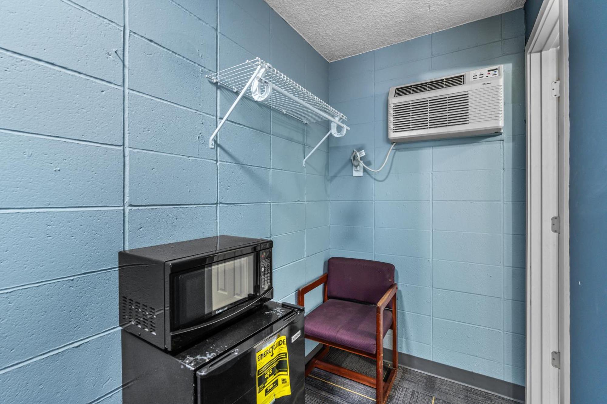 Broadway Inn Council Bluffs Buitenkant foto